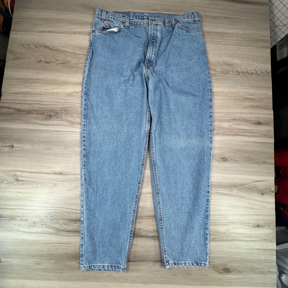 Vintage Levis 550 Orange Tab Relaxed Fit Jeans Mens 42x32 Made in USA 1993 Blue